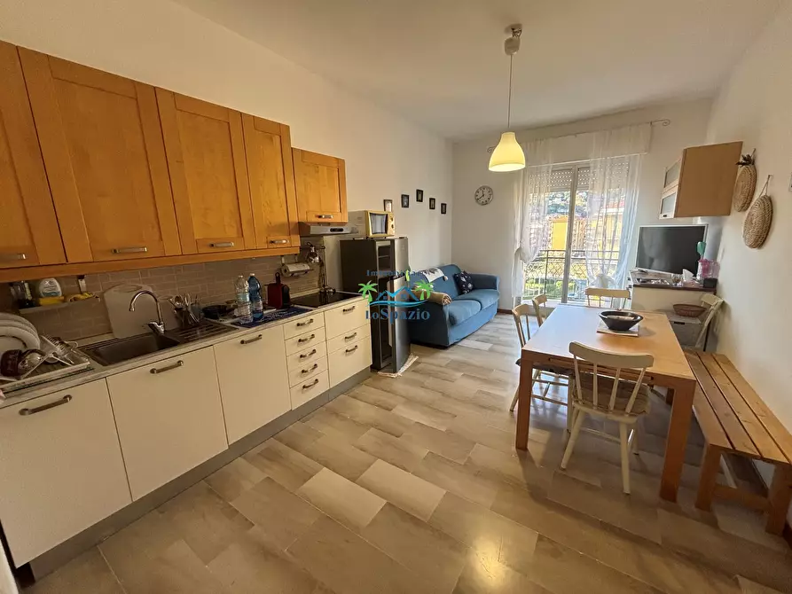 Immagine 3 di Trilocale in vendita  in Via Doria 72 a Andora