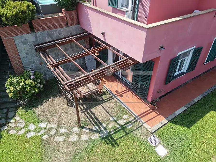 Immagine 45 di Villa in vendita  a Celle Ligure