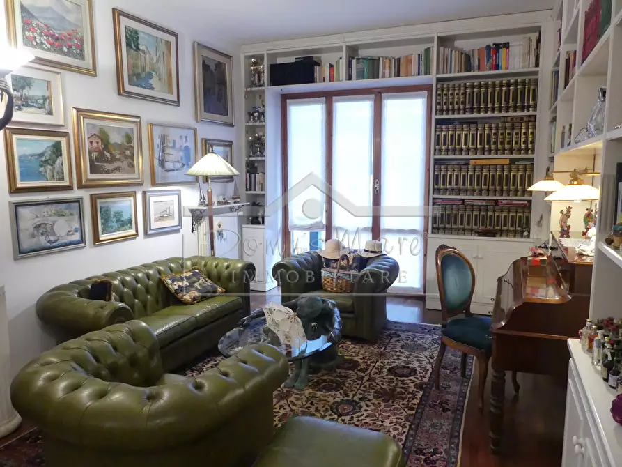 Immagine 13 di Pentalocale in vendita  a Albisola Superiore