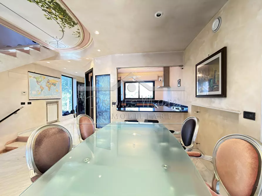 Immagine 13 di Villa in vendita  in Via Bricco del Poggio 32 a Savona