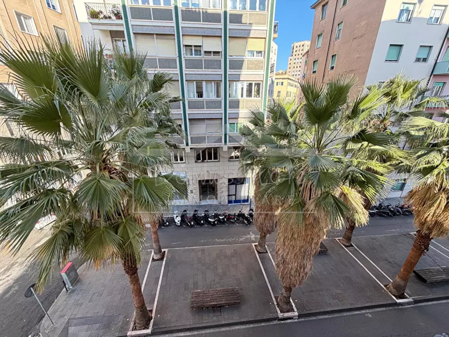 Immagine 6 di Pentalocale in vendita  in Via Orefici 3 a Savona