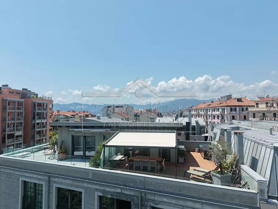 Immagine 62 di Attico in vendita  in Corso vittorio Veneto 1 a Savona