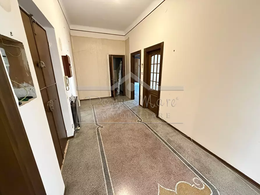 Immagine 28 di Quadrilocale in vendita  a Vado Ligure
