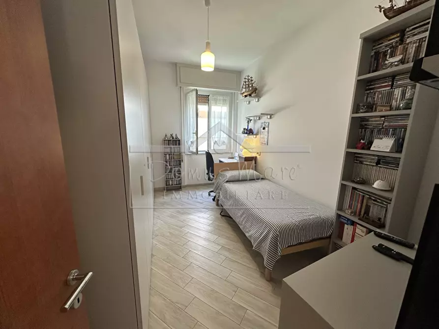 Immagine 19 di Pentalocale in vendita  in Via Giacomo Puccini 18 a Albissola Marina