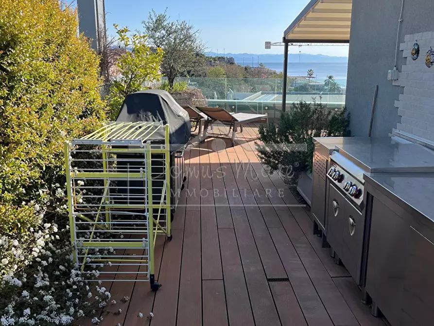 Immagine 30 di Attico in vendita  in Corso vittorio Veneto 1 a Savona