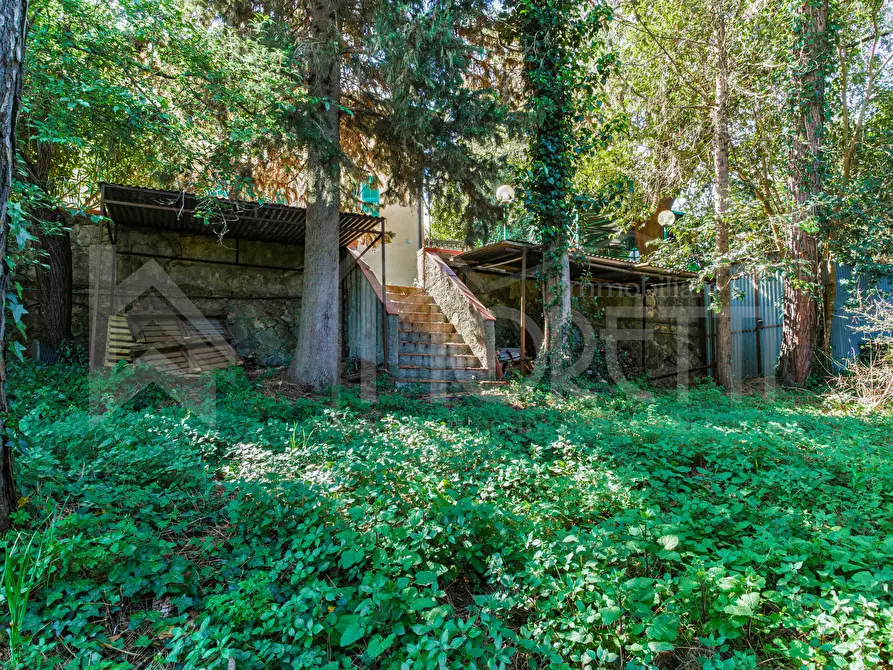 Immagine 100 di Villa in vendita  in Via Parrana San Martino a Collesalvetti