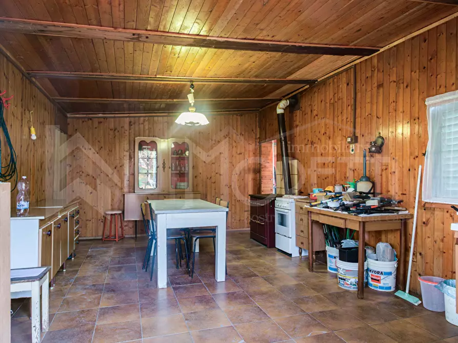 Immagine 20 di Magazzino in vendita  in Via delle Sorgenti a Livorno