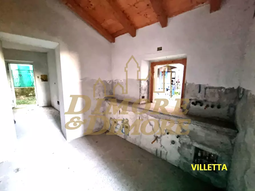 Immagine 3 di Rustico / casale in vendita  a Brovello-Carpugnino