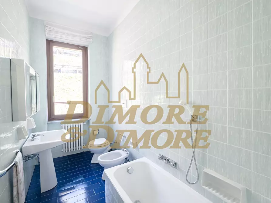 Immagine 26 di Villa in vendita  in Via Ludovico Ariosto 18 a Varese