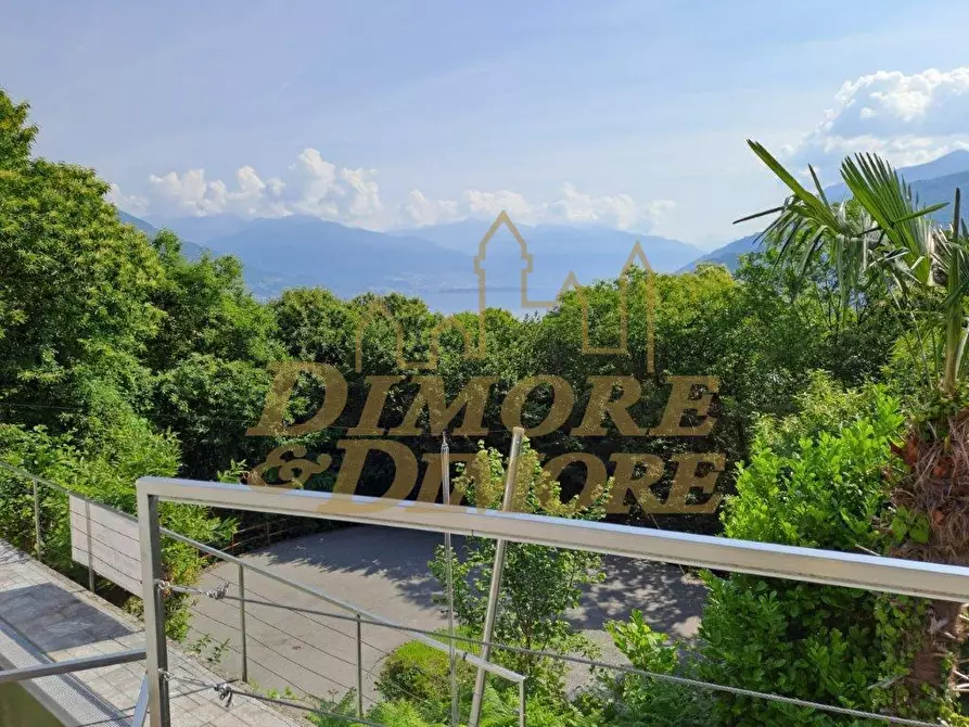 Immagine 11 di Villa in vendita  a Cannobio