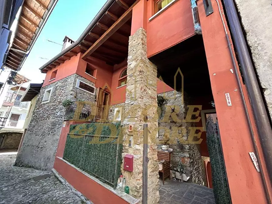 Immagine 31 di Bilocale in vendita  in Piazza Milano 8A a Colazza