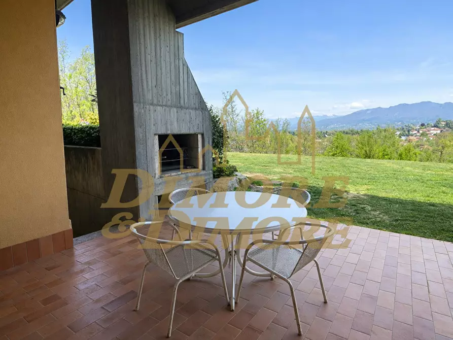 Immagine 47 di Villa in vendita  in Via Libertà 59 a Morazzone