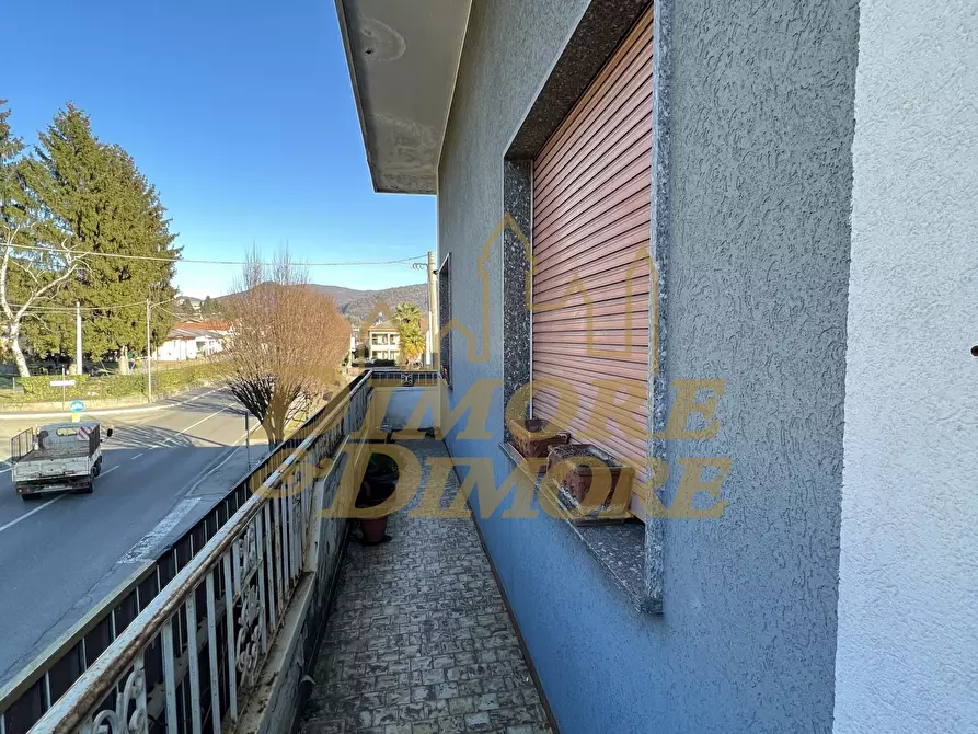 Immagine 16 di Locale commerciale in vendita  in Via Battaglia San Martino 72 a Cuveglio