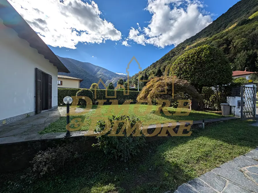 Immagine 3 di Villa in vendita  in Via alla Piana 84 a Cannobio