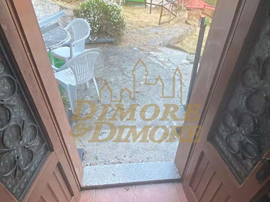 Immagine 52 di Villetta a schiera in vendita  a Aurano