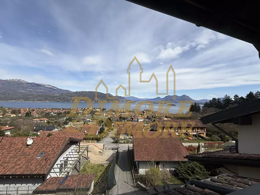 Immagine 2 di Casa bifamiliare in vendita  in Via A. Fraccaroli 43 a Baveno
