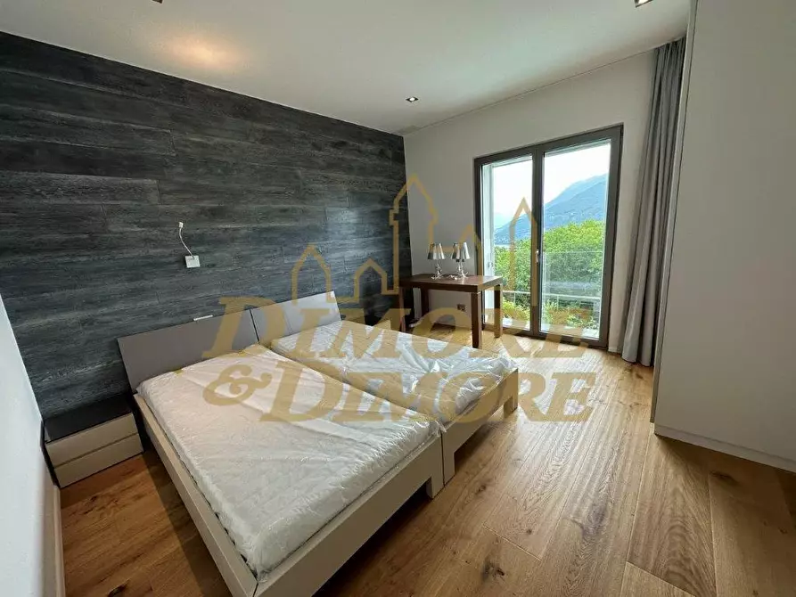 Immagine 47 di Villa in vendita  a Cannobio