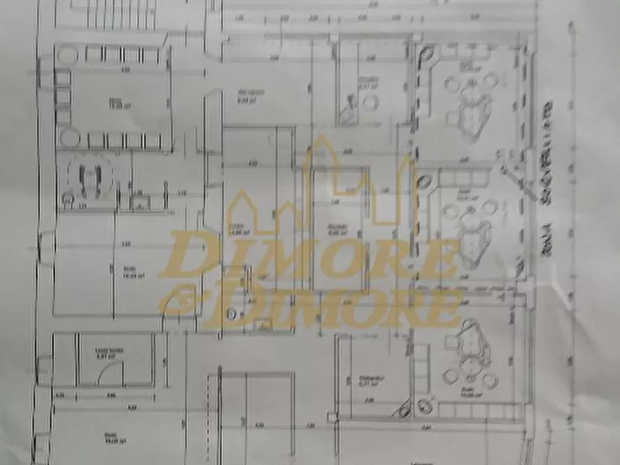 Immagine 16 di Ufficio in vendita  a Verbania