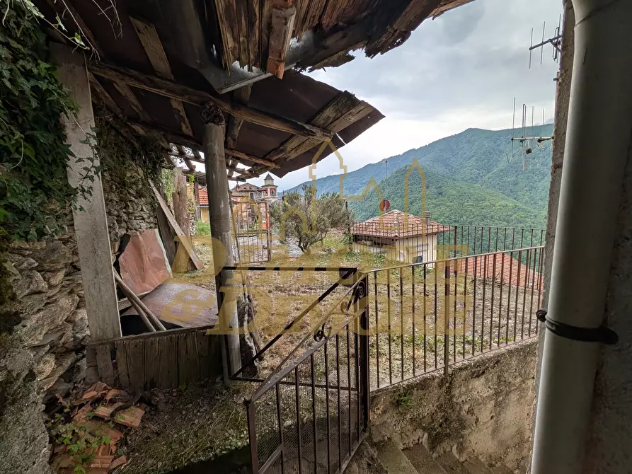 Immagine 20 di Casa indipendente in vendita  a Loreglia