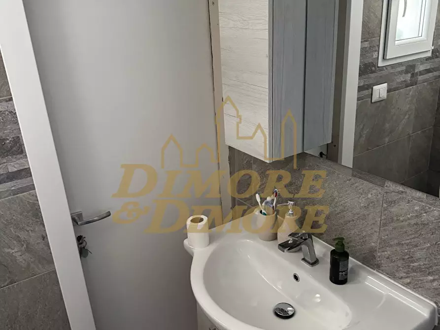 Immagine 78 di Villetta a schiera in vendita  a Aurano