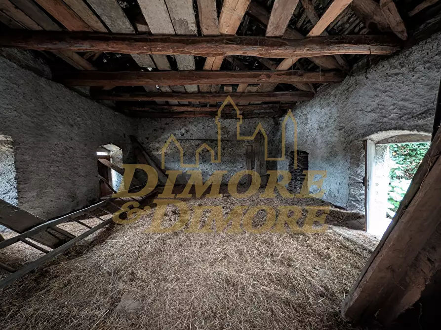 Immagine 11 di Rustico / casale in vendita  a Premosello-Chiovenda