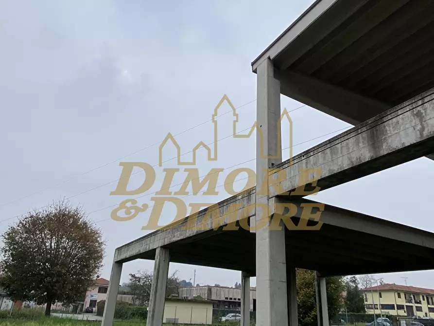 Immagine 5 di Attività artigianale in vendita  a Borgo Ticino