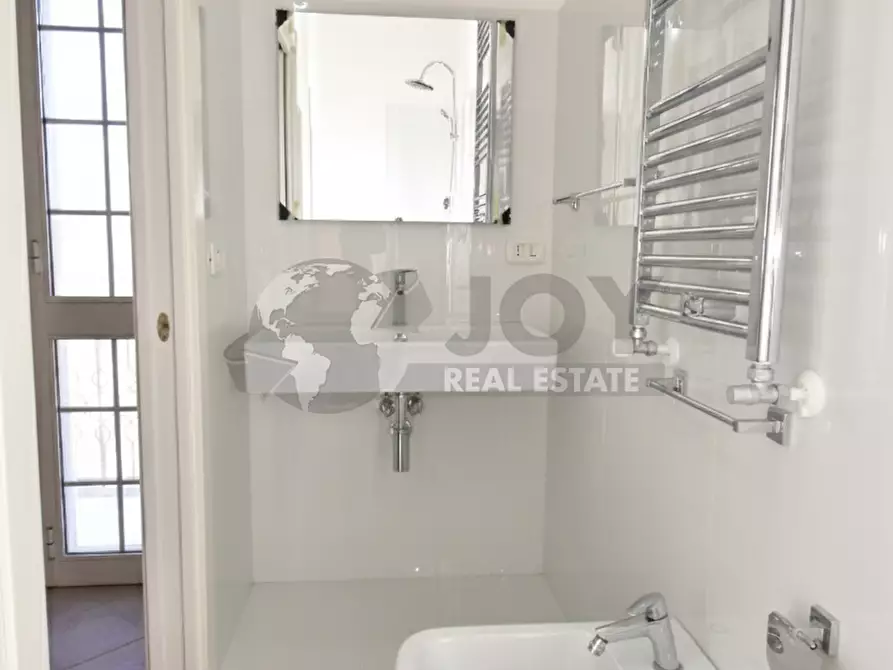 Immagine 21 di Casa indipendente in vendita  in Via Francesco Giuliani 14 a Porto Cesareo