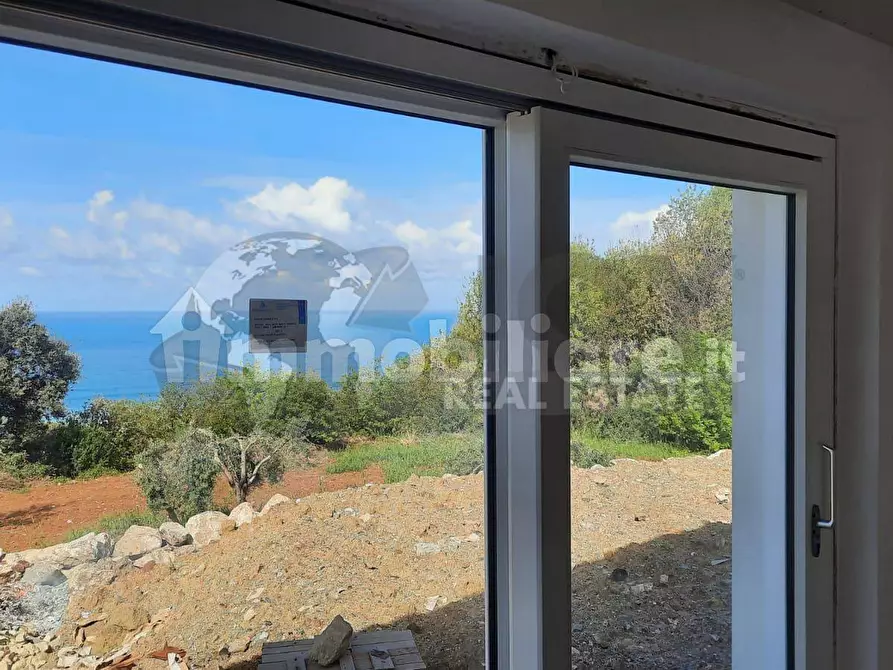 Immagine 3 di Villa in vendita  a Diamante