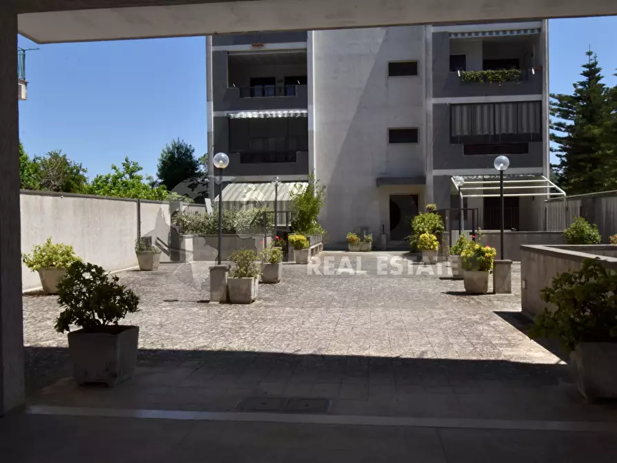 Immagine 31 di Appartamento in vendita  in Via Lequile 26 a Lecce