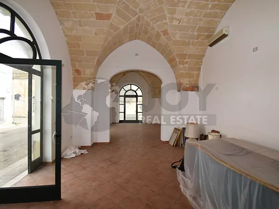 Immagine 4 di Locale commerciale in affitto  in Via Piave 3 a Copertino