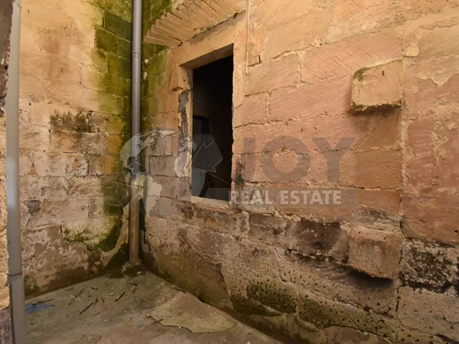 Immagine 8 di Palazzo in vendita  in Via Gorizia 35 a Lecce