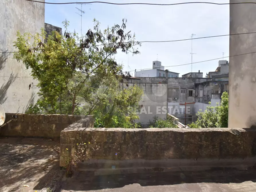Immagine 4 di Palazzo in vendita  in Via Gorizia 35 a Lecce