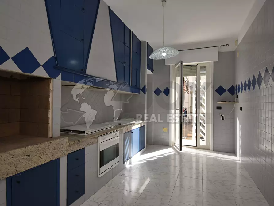 Immagine 21 di Appartamento in vendita  in Viale Aldo Moro 95 a Brindisi