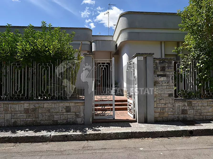 Immagine 3 di Villa in vendita  in Via Torino 7 a San Pietro In Lama