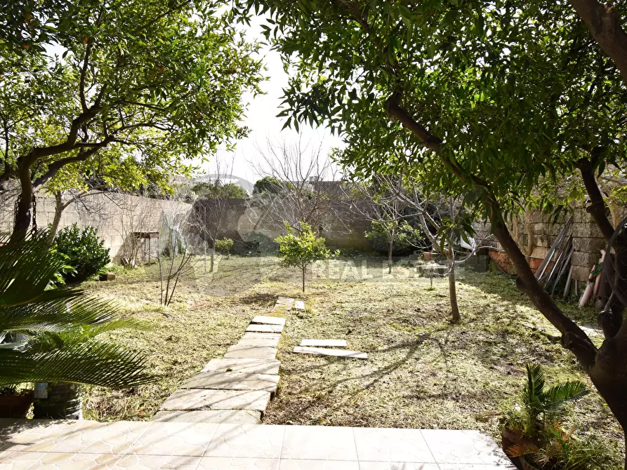 Immagine 5 di Casa indipendente in vendita  in Via Montello 28 a Zollino