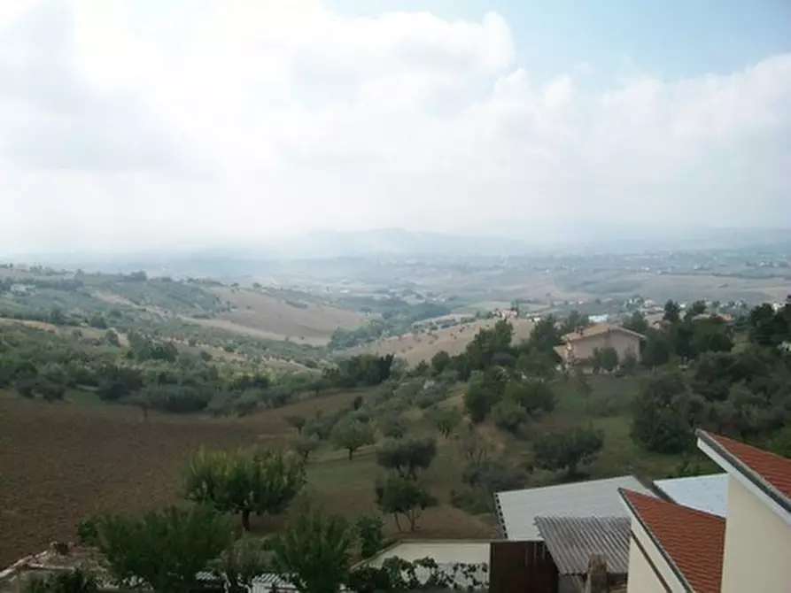 Immagine 26 di Trilocale in vendita  in VIA DEI MARSI a Castel Frentano