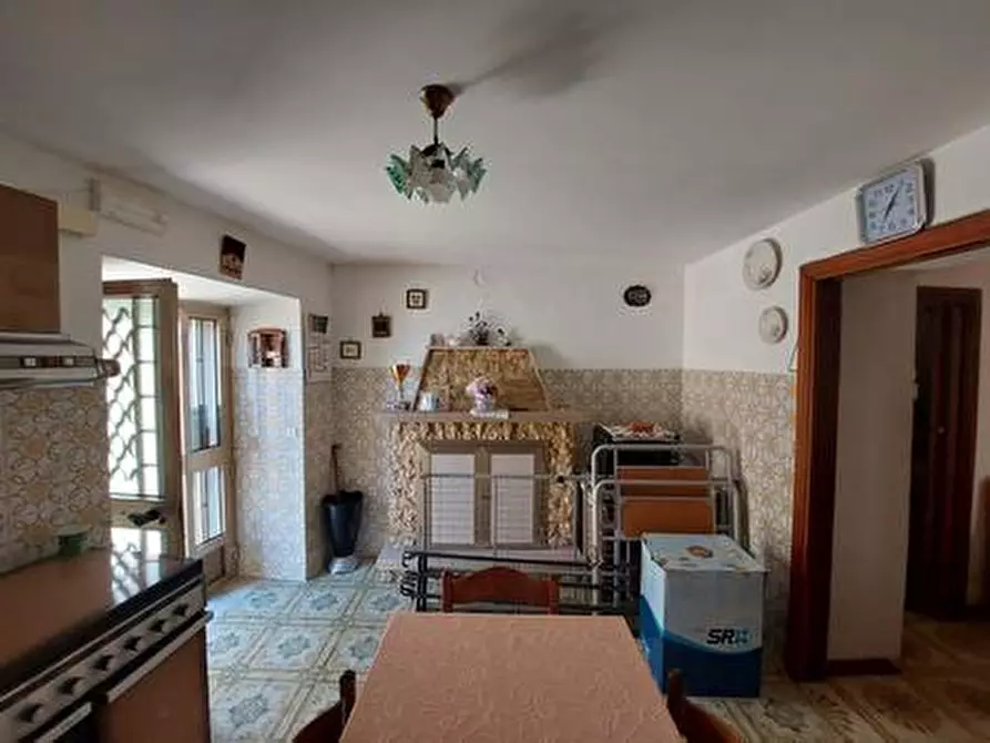 Immagine 6 di Porzione di casa in vendita  in VIA G.CESARE a Civitaluparella