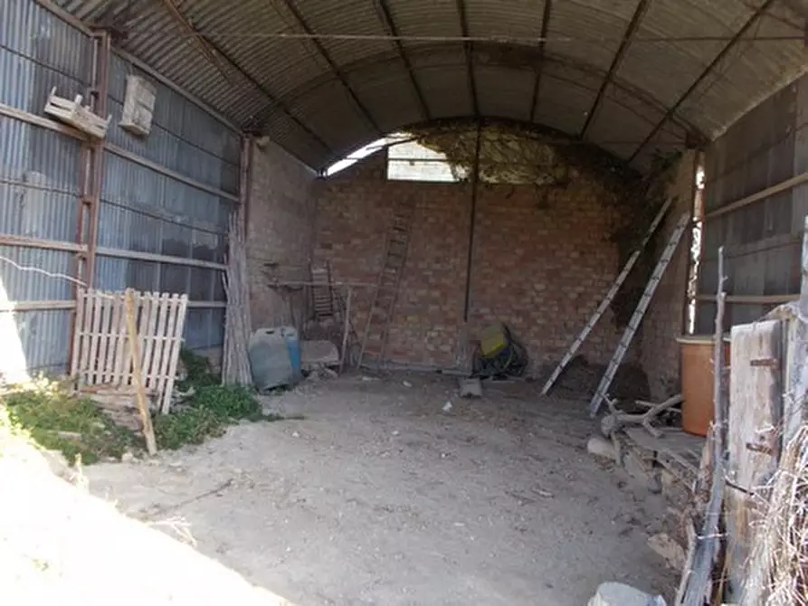 Immagine 25 di Porzione di casa in vendita  in CONTRADA NASUTI a Lanciano