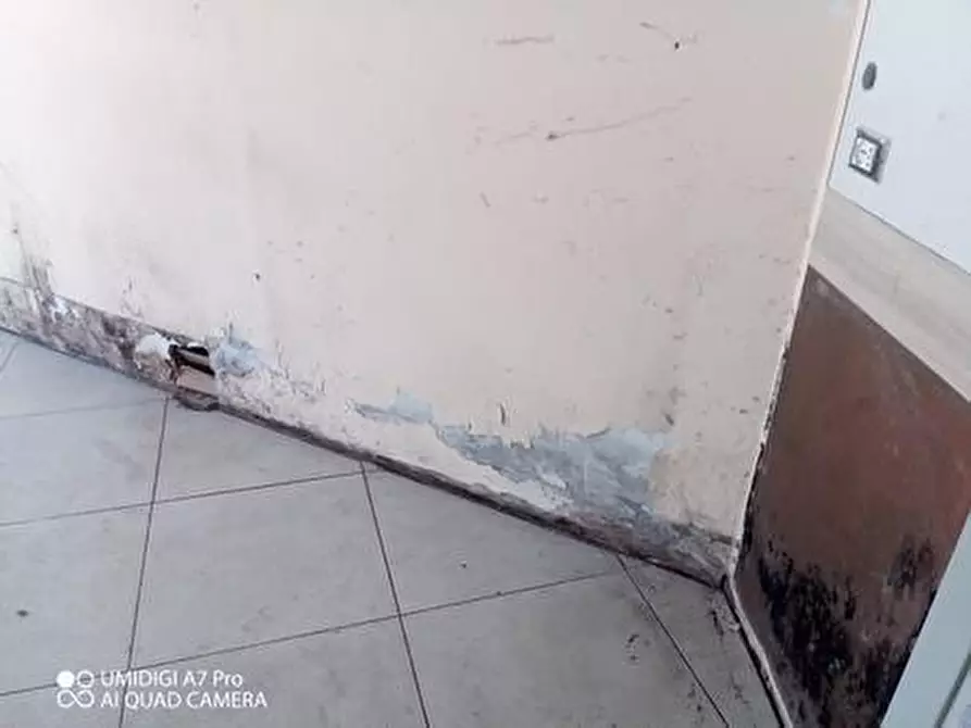 Immagine 4 di Locale commerciale in affitto  in VIALE CAPPUCCINI a Lanciano