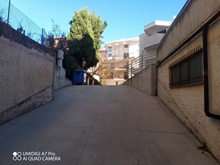 Immagine 8 di Magazzino in vendita  in VIA C. DE TITTA a Lanciano