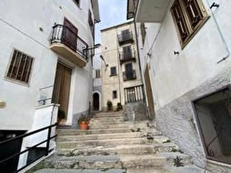 Immagine 8 di Casa indipendente in vendita  a Civitaluparella