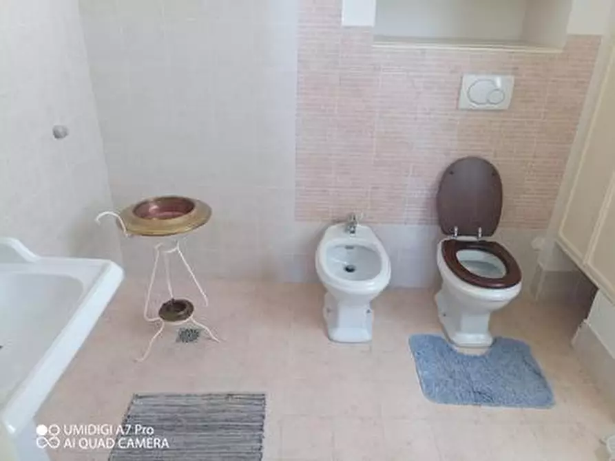 Immagine 27 di Quadrilocale in vendita  in VIA CORSEA a Lanciano