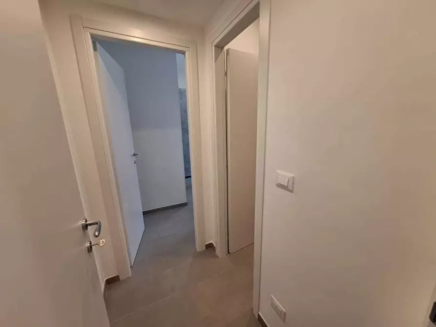 Immagine 8 di Trilocale in affitto  a Alassio