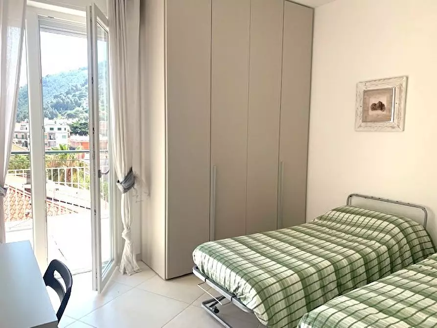 Immagine 8 di Attico in affitto  a Alassio