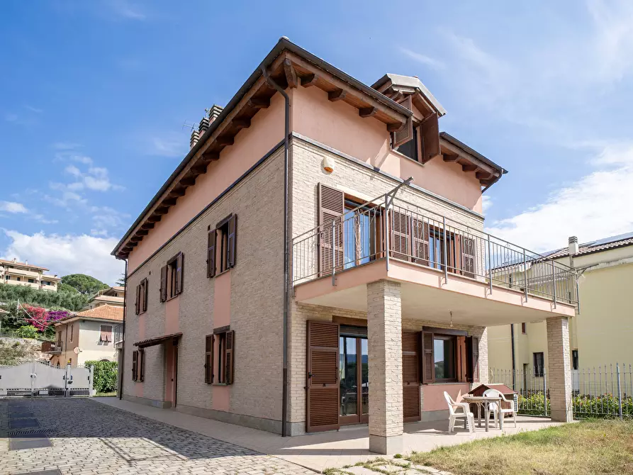 Immagine 1 di Villa in vendita  in Fraz. Coasco a Villanova D'albenga