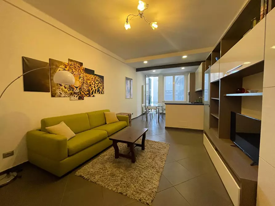 Immagine 4 di Bilocale in vendita  in Centro a Alassio