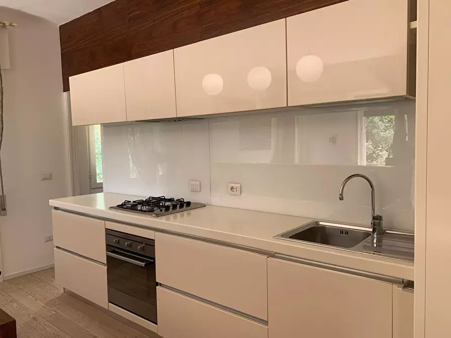 Immagine 5 di Appartamento in vendita  in Via Neghelli a Alassio