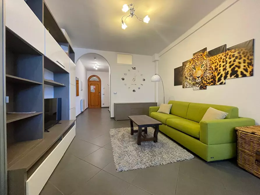 Immagine 9 di Bilocale in vendita  in Centro a Alassio