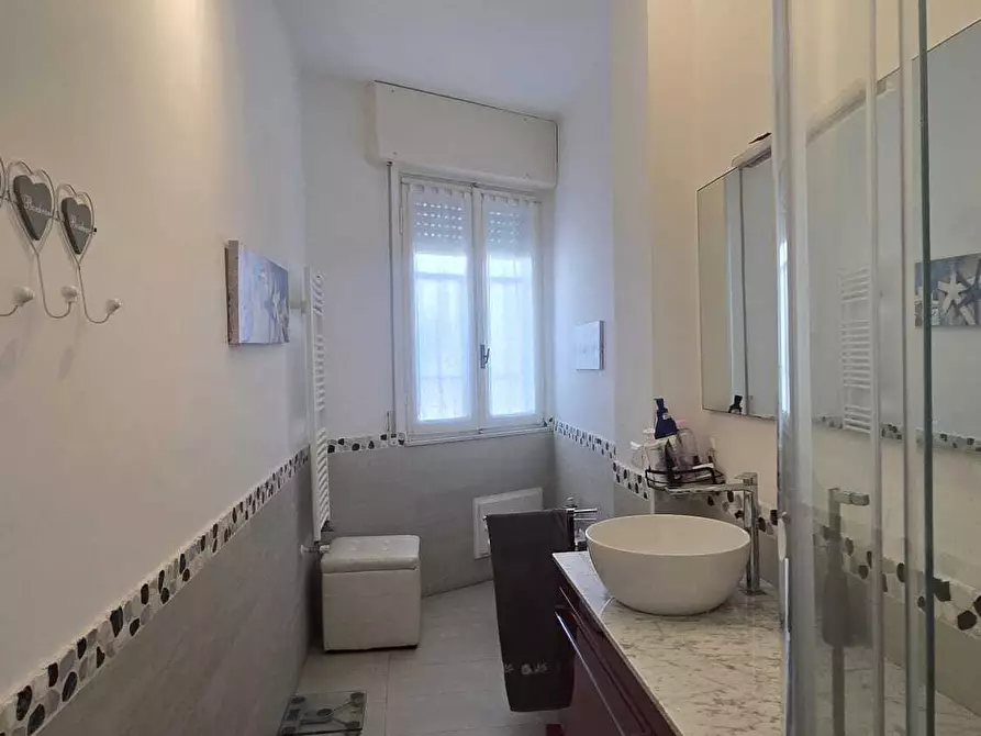 Immagine 3 di Trilocale in vendita  in Via Leonardo da Vinci a Alassio