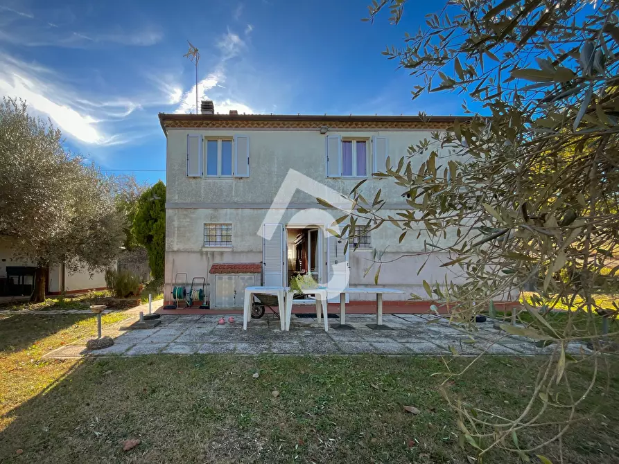 Immagine 13 di Rustico / casale in vendita  a Senigallia